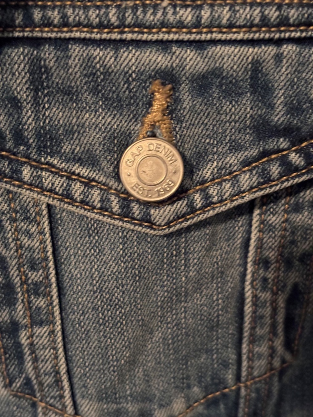 GAP Jean jacket - Picture 3 of 4